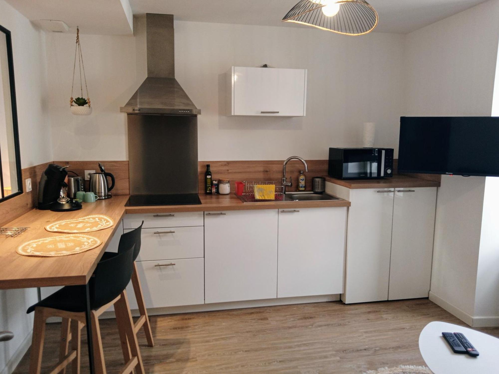 Les Studios De La Gare Linge Cafe The Inclus Wifi Vannes Eksteriør bilde